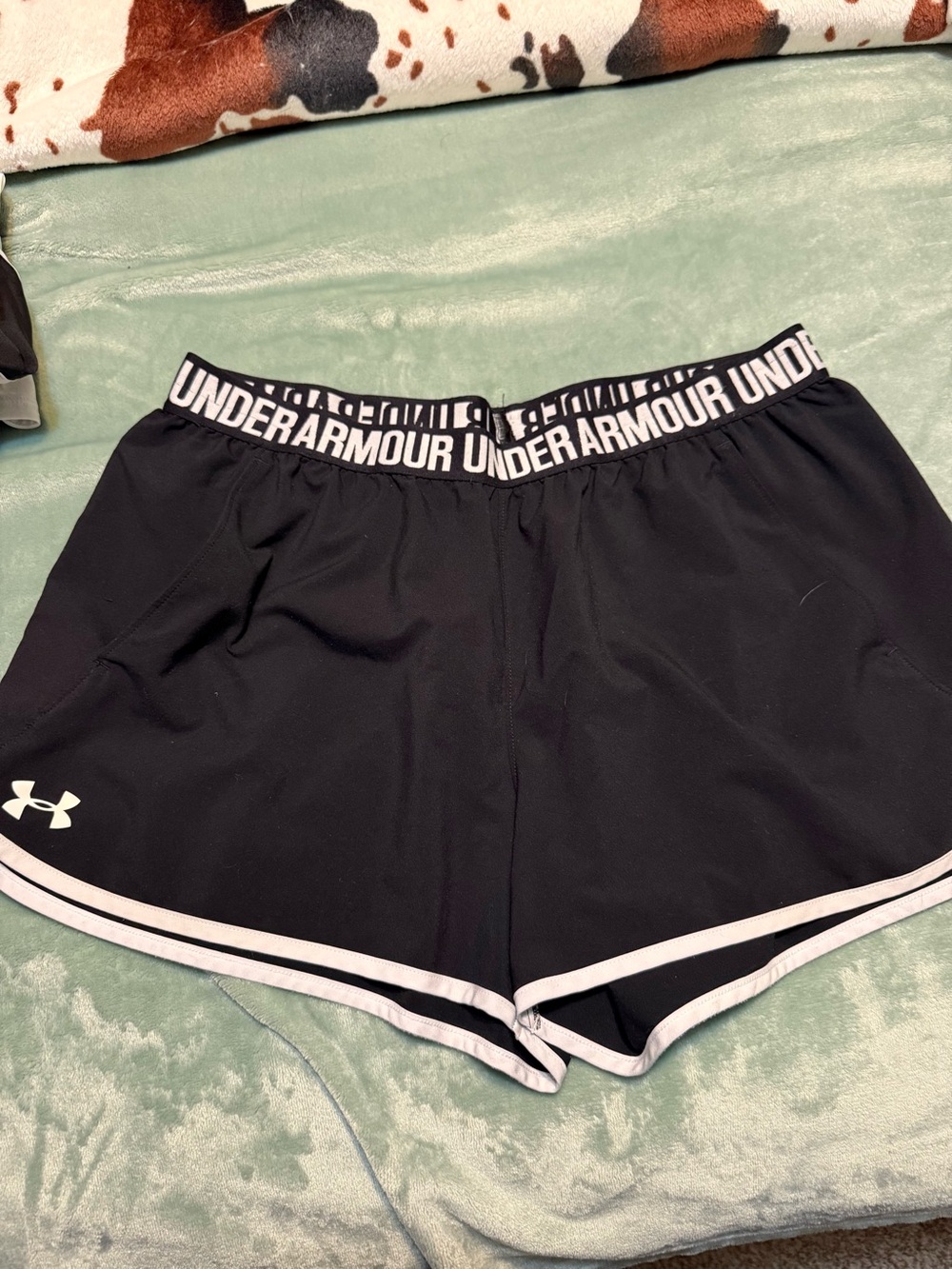 Under Armour Black Women's Athletic Shorts with Branded Waistband
